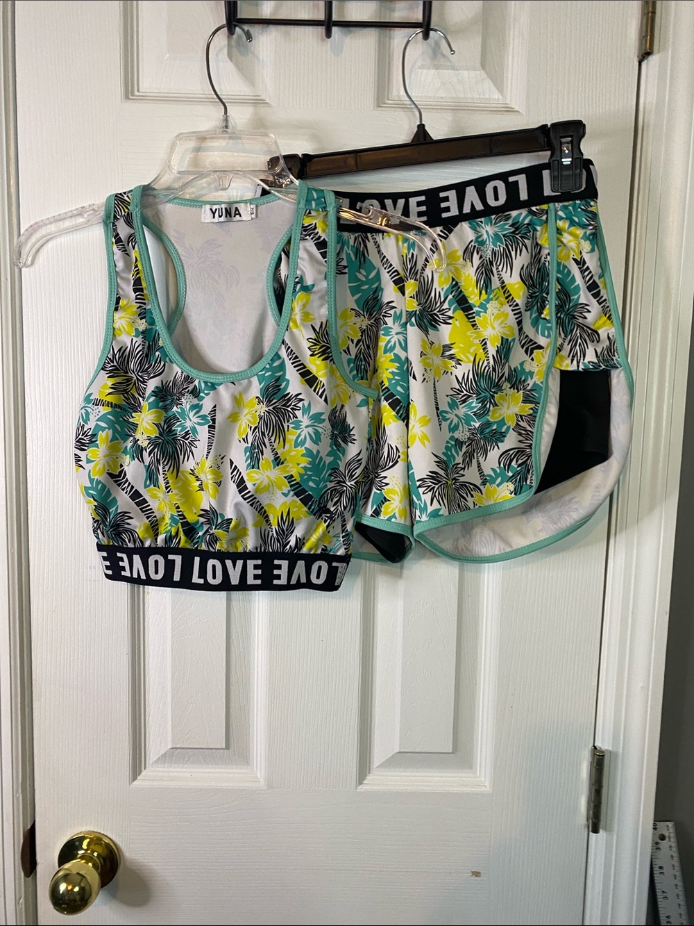 Yuna Swim Suite Size small / Medium